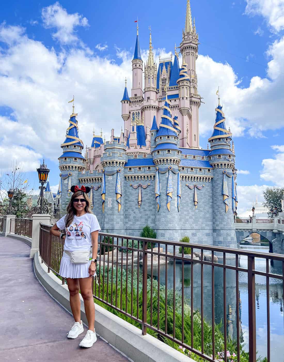 What To Wear To Disney & Disney Race - Elvie in the City